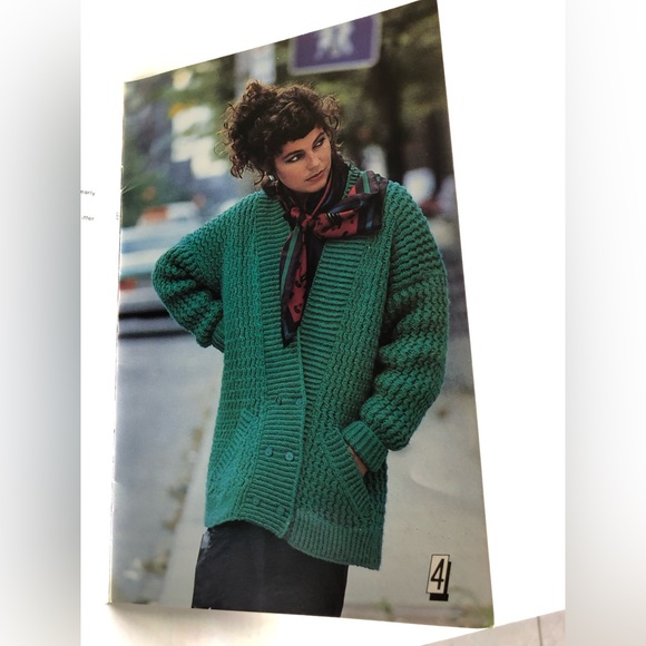 Vintage Knitting Books & Patterns - Picture 10 of 15